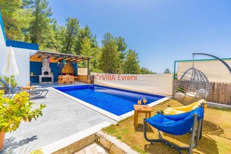 VillA İclal